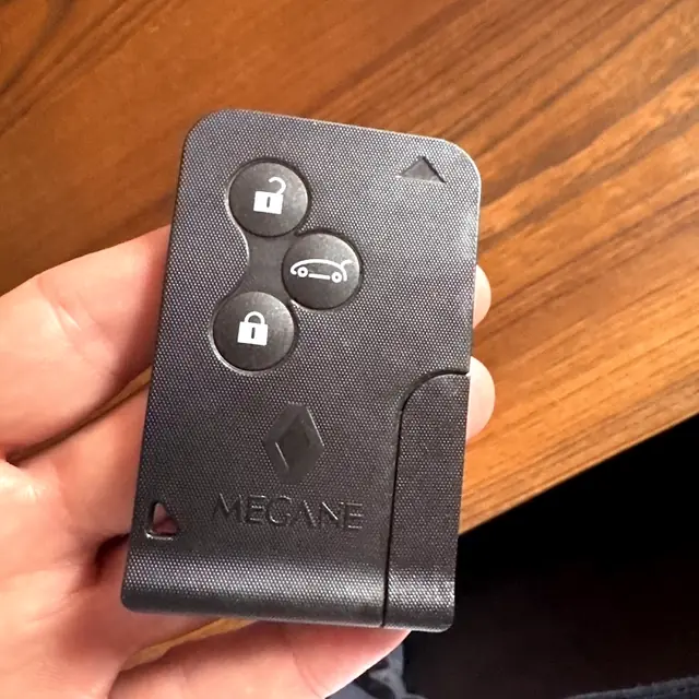 Carte mains libres Renault Mégane