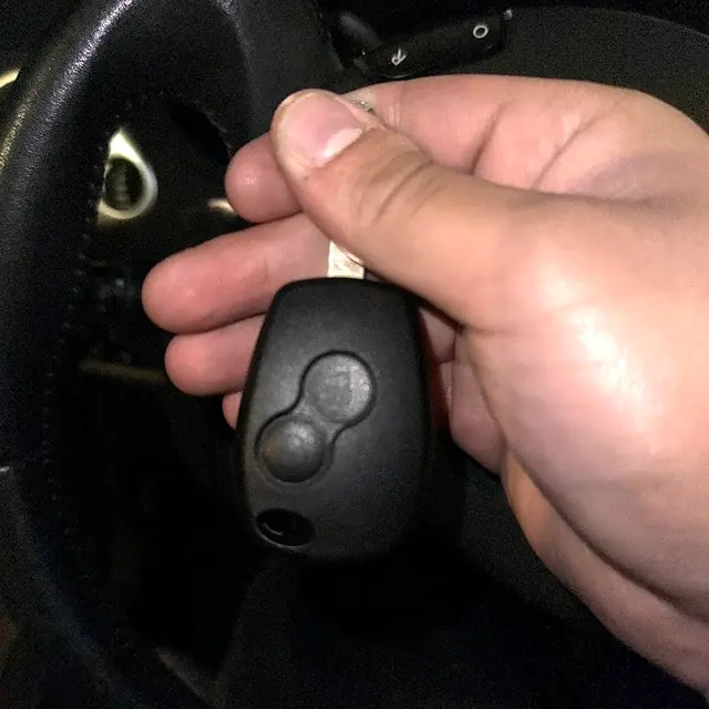 Clé Dacia, dans l’habitacle